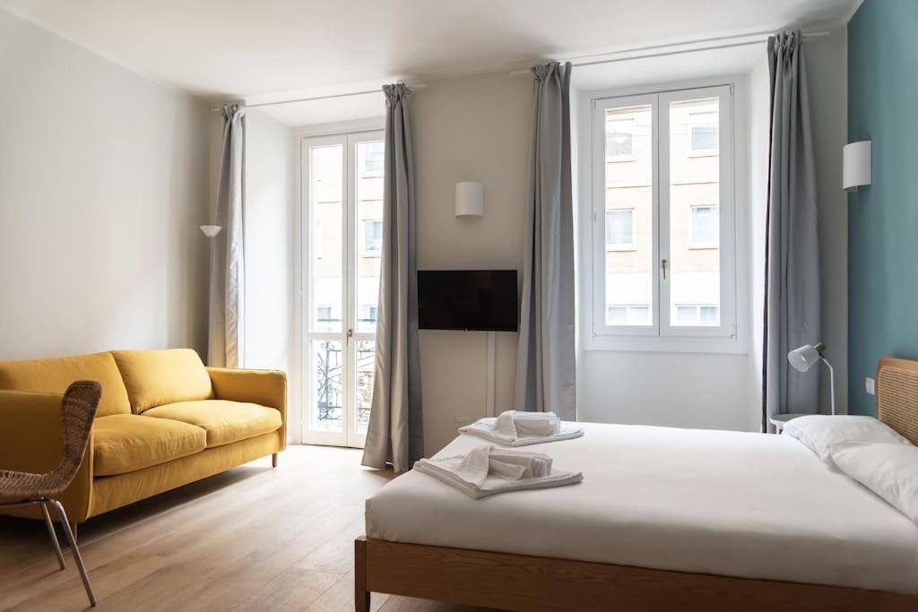 Youhosty - Ticinese Suite 1 Milano Exteriör bild