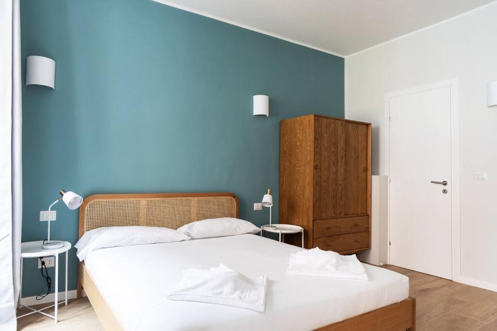 Youhosty - Ticinese Suite 1 Milano Exteriör bild