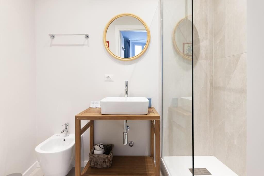 Youhosty - Ticinese Suite 1 Milano Exteriör bild