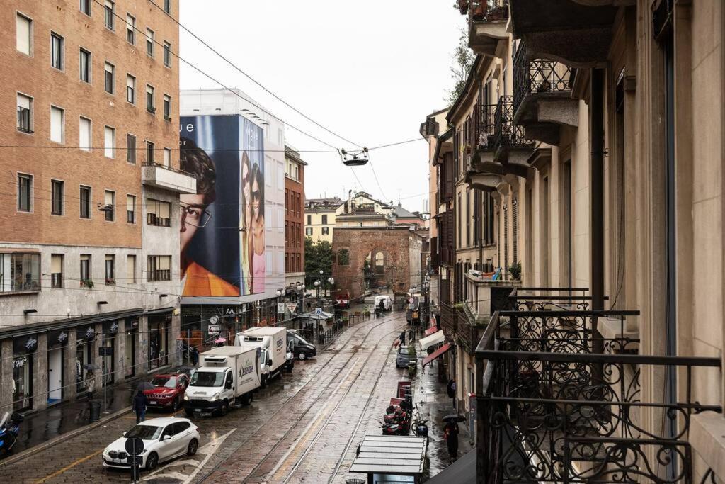 Youhosty - Ticinese Suite 1 Milano Exteriör bild